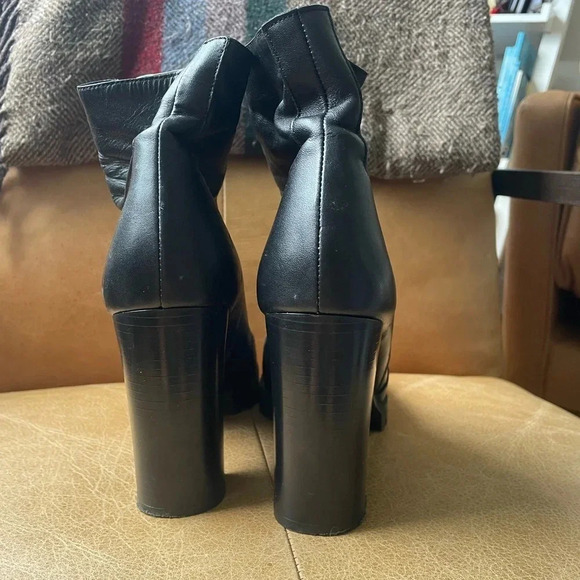 ZARA Black Leather Zip Lug Sock Boot 9 40 - Picture 5 of 6